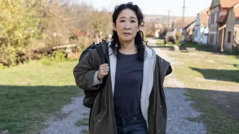 Sandra Oh