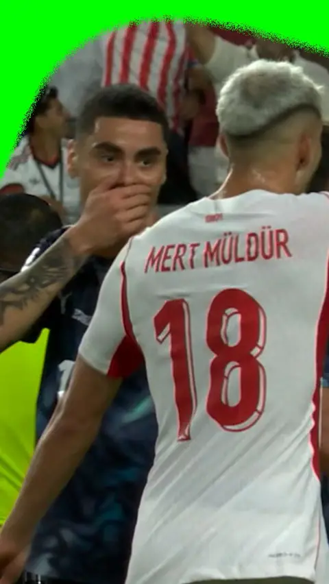 Miguel Almiron covers mouth