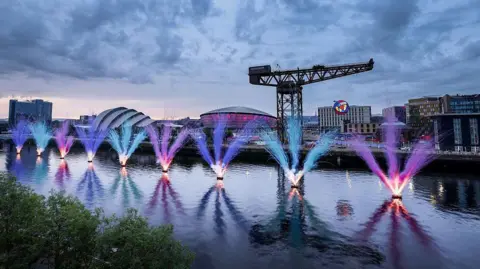 A bunch of fireworks on the Clyde