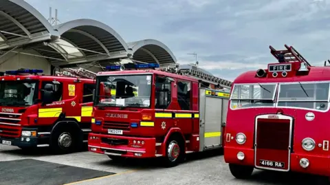 Nottinghamshire Fire and Rescue Service  Old engines