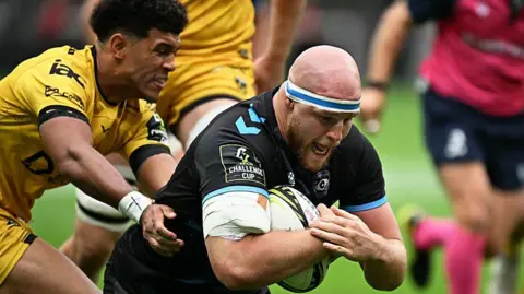 Montpellier lock Tyler DuGuid made his test debut for France against New Zealand, in July 2025