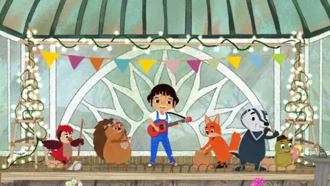 Score Draw Music A screenshot of Yukee playing her ukulele with other musical animals