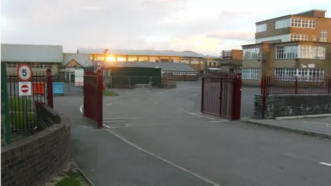 Chris Whitehouse/Geograph Preseli Secondary School