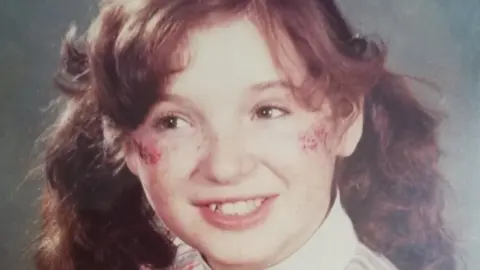 Elizabeth Palmer Julie Lake