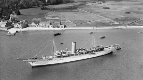 Historic England Archive / Aerofilms Collection An aerial view of Montague Grahame-White's steam yacht Alacrity, Brownsea Island, Dorset, taken in April 1933