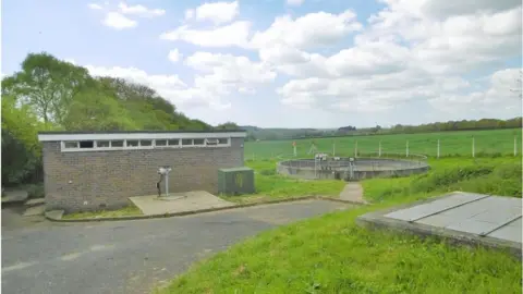 Mike Faherty / Geograph Lytchett Matravers pumping station