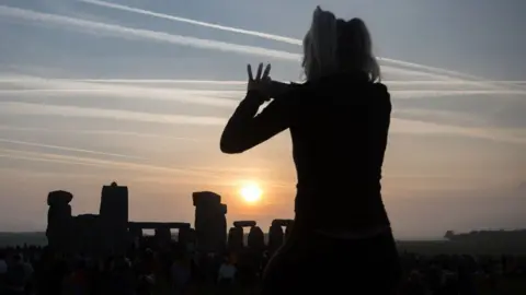 PA Summer solstice at Stonehenge