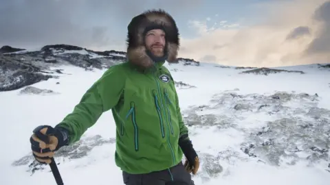 Ben Saunders Ben Saunders on expedition