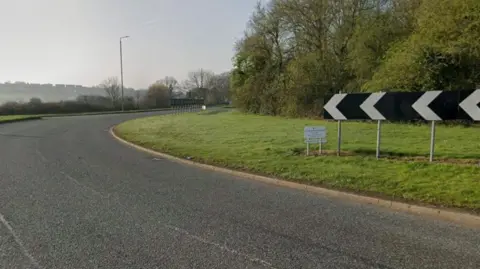 Bowshaw Roundabout, near Dronfield