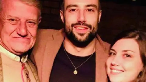 Family photo Owen Long with family members