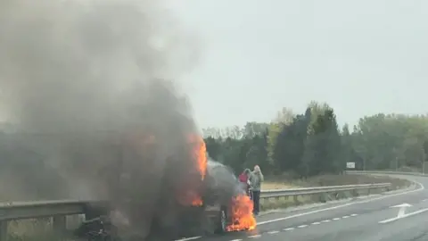 Oxford Mail Keith Jowett's car on fire