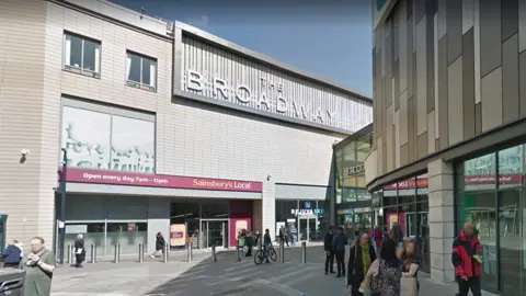 Google Broadway shopping centre