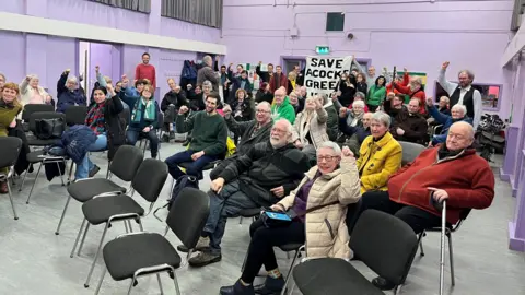 Save Acocks Green Library  Campaigners