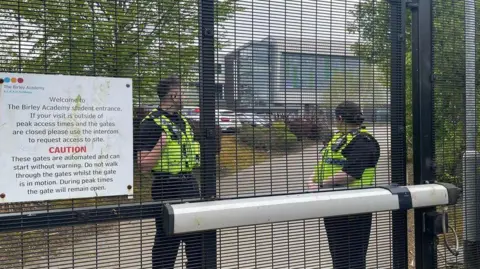 BBC/Simon Thake Police scene