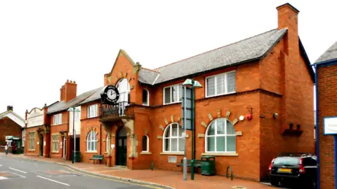 David Dixon/Geograph Buckley Old Baths