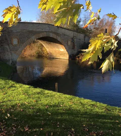 Sturla Berg-Olsen Tadpole Bridge, south of Bampton