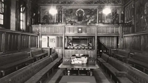 PARLIAMENTARY ARCHIVES The Robing