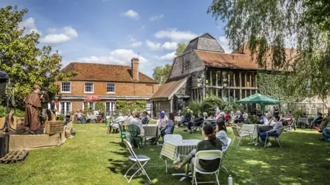 PAMELA RAITH Watermill Theatre production