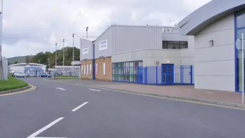 Geograph/Gordon Griffiths Carmarthen Leisure Centre