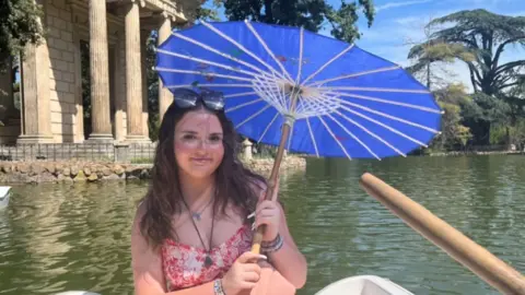 Family handout Honey