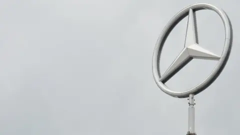 Getty Images Mercedes logo