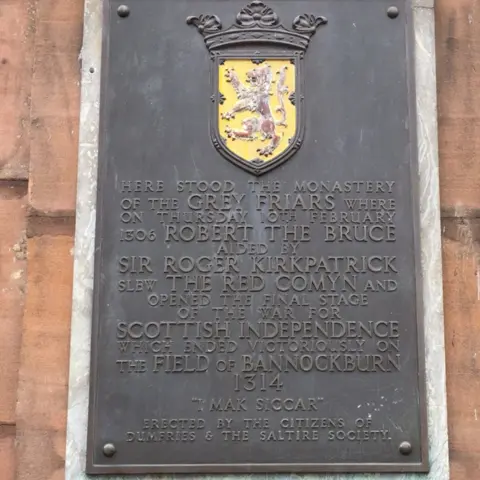Plaque