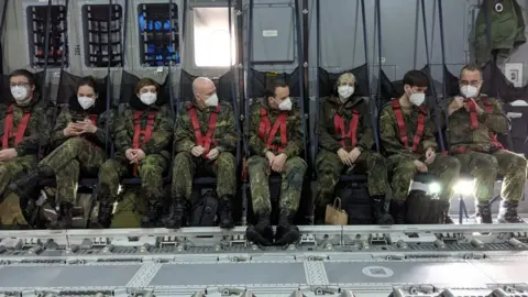 Sanitätsdienst der Bundeswehr The German medics will spend three weeks helping their Portuguese colleagues (Pic courtesy of Sanitätsdienst der Bundeswehr)