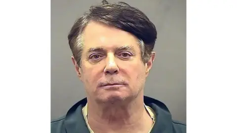 AFP Jail booking photograph of Paul Manafort,