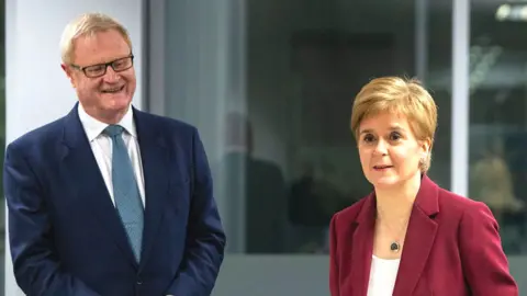 WPA Pool Willie Watt and Nicola Sturgeon