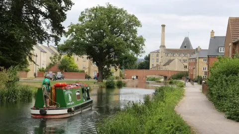 Stroud District Council Stroud Canal