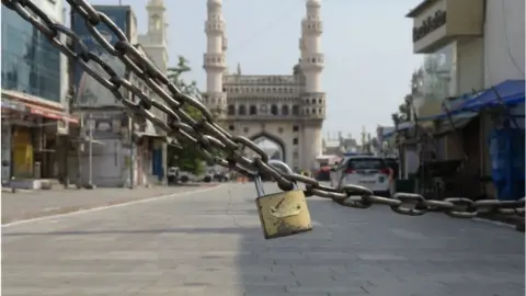 Getty Images The entrance of the historic monument Charminar is locked during a government-imposed nationwide lockdown