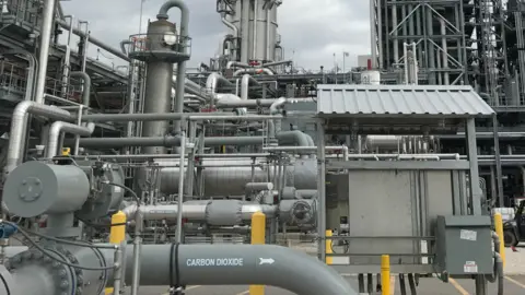 Reuters Carbon dioxide storage facility