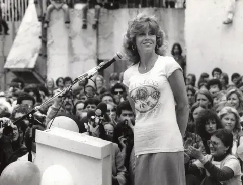 Karen Nussbaum Jane Fonda at the 9 to 5 Summer School in 1977