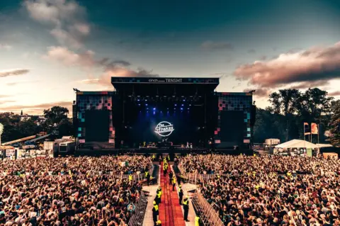 Ryan Buchanan The main stage set for The Strokes