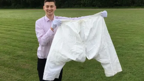 Queen Victoria's bloomers sell for £1,000 at auction