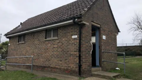 BBC A toilet under threat of closure in Horsell