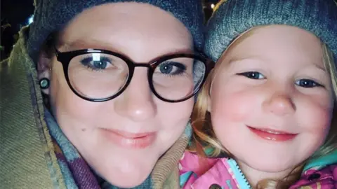 Jenny Sinclair Jenny Sinclair and her daughter.