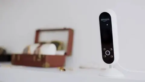 Amazon Amazon Echo Look camera