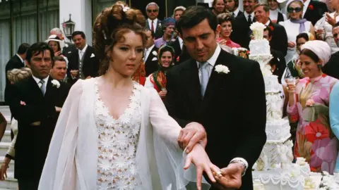 Danjaq/Eon/Ua/Kobal/Shutterstock In 1969, the classically trained actress played the part of the Countess Teresa di Vicenzo in the James Bond film, On Her Majesty's Secret Service.