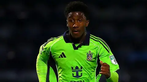 Aaron Loupalo-Bi in action for Fulham's under-21 side in the Vertu Trophy