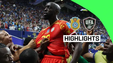 Yoane Wissa celebrating with his DR Congo teammates
