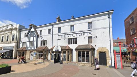 The Victoria Pub