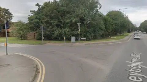 A google map screen view of the junction between Leybourne Way at the junction with Gighill Road