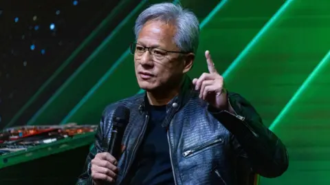 Getty Images Nvidia 联合创始人兼首席执行官黄仁勋在台湾的新闻发布会上发表讲话。