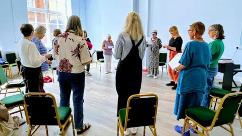 Tessa Hobbs Colegate Singers group