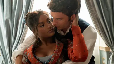 Liam Daniel/Netflix Simone Ashley and Jonathan Bailey in Bridgerton
