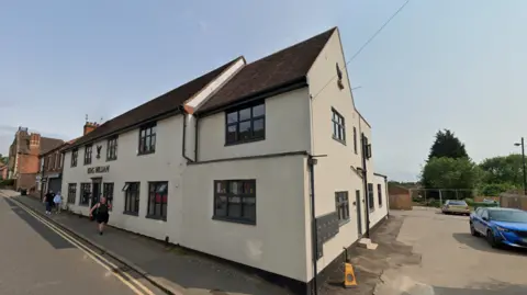 Google The King William IV in Earl Shilton