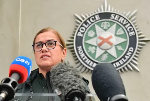 Pacemaker ACC Jones in police uniform briefing press 