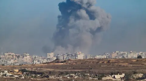 Reuters bombardment 16 sept