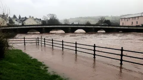 BBC Weather Watchers/Watergate Miller River Usk at Brecon